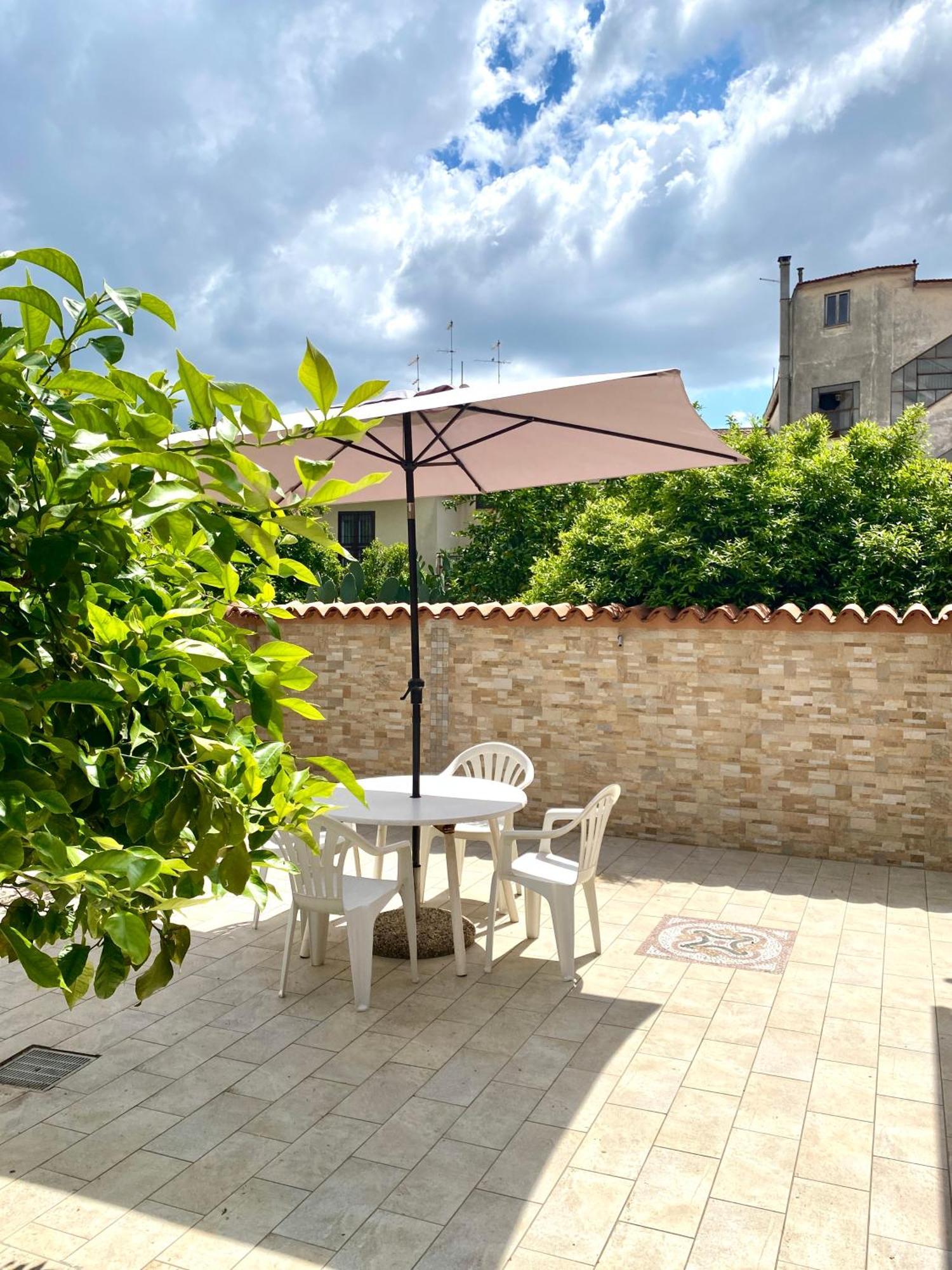 La Casetta Rossa - Villetta - Rome — Photos 3